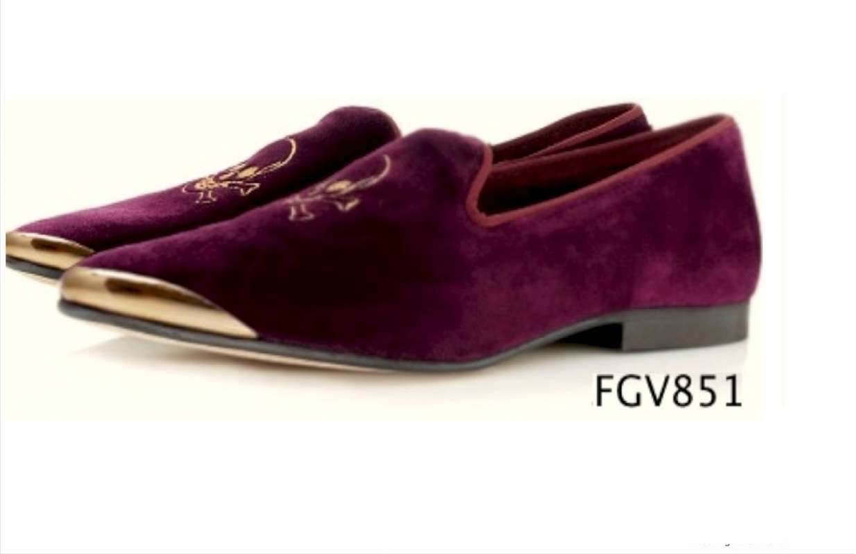 metal-cherry-velvet-slippers-fgv851