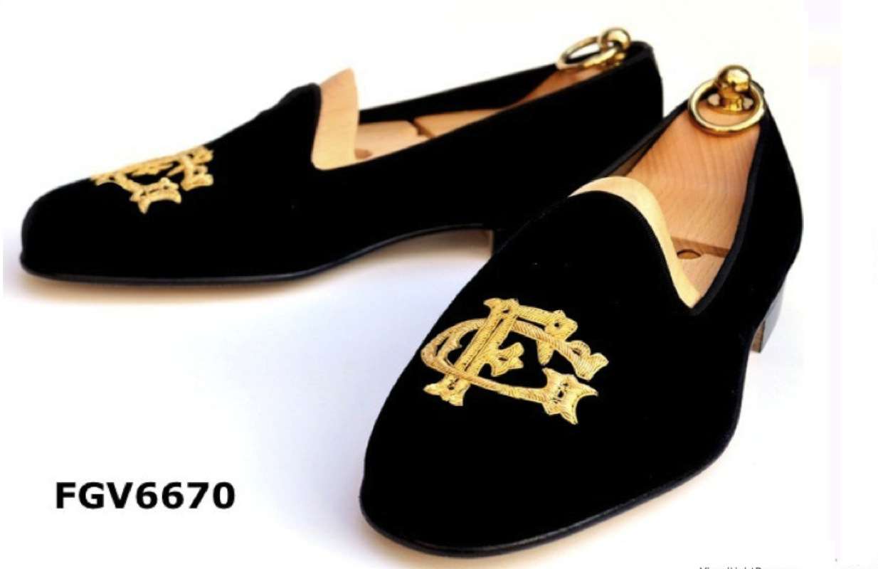 fgv6670+gold+initials+velvet+slipper+fgshoes
