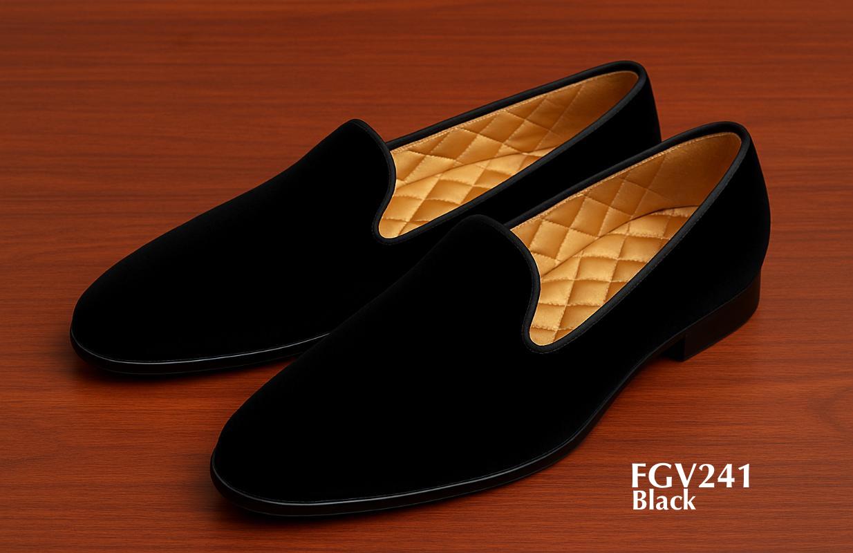 plain-black-velvet-slippers