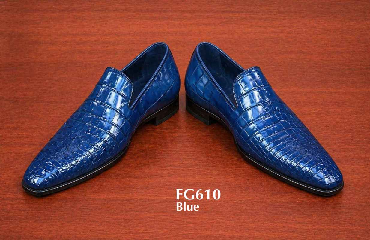 Blue crocodile leather loafers